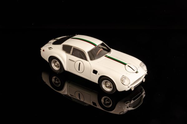 CMC Aston Martin DB4 Le Mans-1