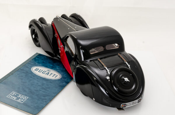 bugatti 2 scaled