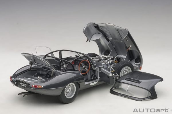 Jaguar Lightweight E-Type (Dark Grey)