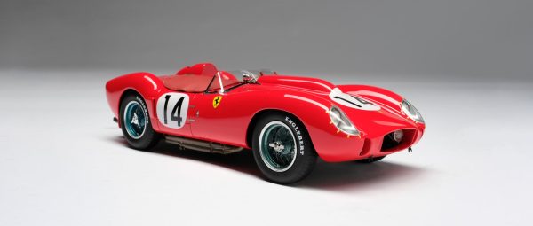 Amalgam Ferrari 250 TR Winner 12 Hours of Sebring 1958 #14 Driven by Phil Hill/Peter Collins 1:18