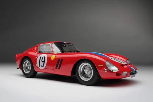 Ferrari 250 GTO M5903 00008 4000x2677 crop center scaled