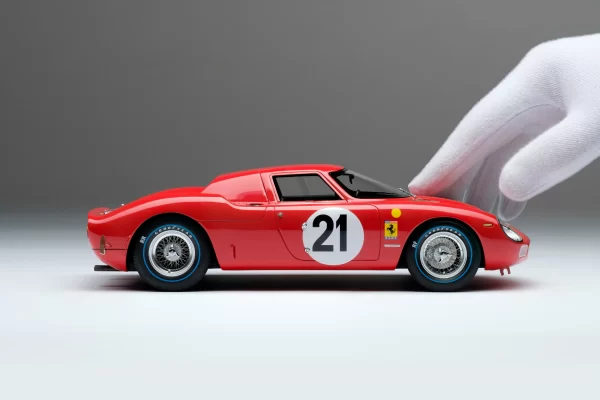 Ferrari 250 LM M5902 00017 4000x2677 crop center scaled