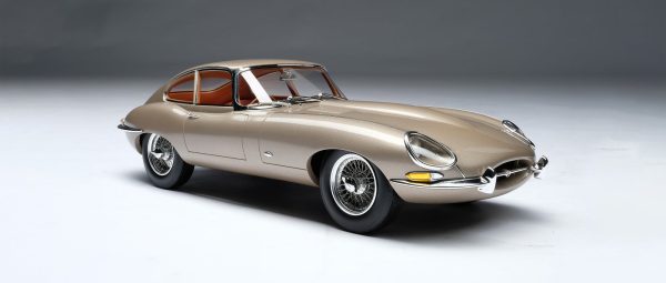 Amalgam Jaguar E-type Coupe Bronze met. 1:18