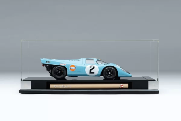 M6012 075 Porsche917GulfNo2WinnerDaytona19701.18Scale InCase 4000x2677 crop center scaled