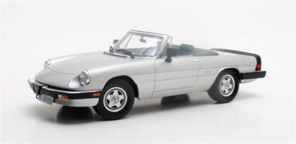 Cult Scale Alfa Romeo Spider III silver '86-'89