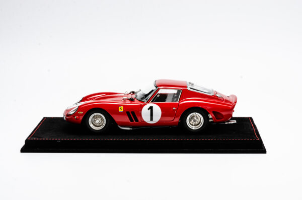 modelcars24 4 scaled