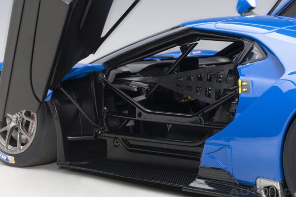 AUTOart Ford GT GTE Plain Body Version (Blue) – Bild 11