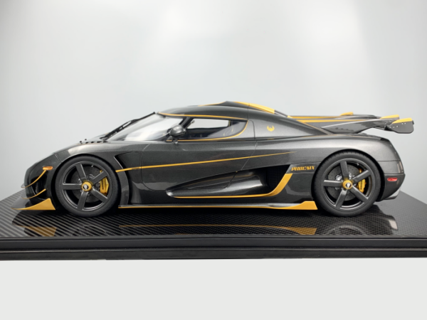 1 8 Agera RS Phoenix 4 1