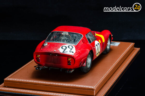 modelcars24 authentic CMC Ferrari 250 GTO