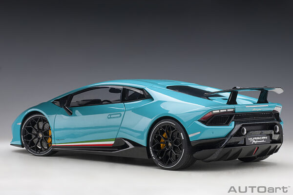 AUTOart 1:12 Lamborghini Huracán Performante 2017 (blu glauco)