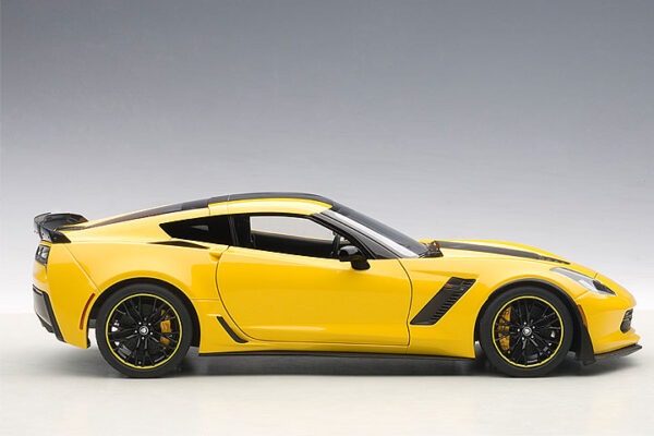 AUTOart Chevrolet Corvette C7 Z06 "C7R Edition" 2015 (corvette