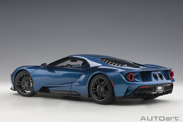 AUTOart Ford GT 2017 (liquid blue) (composite model:full