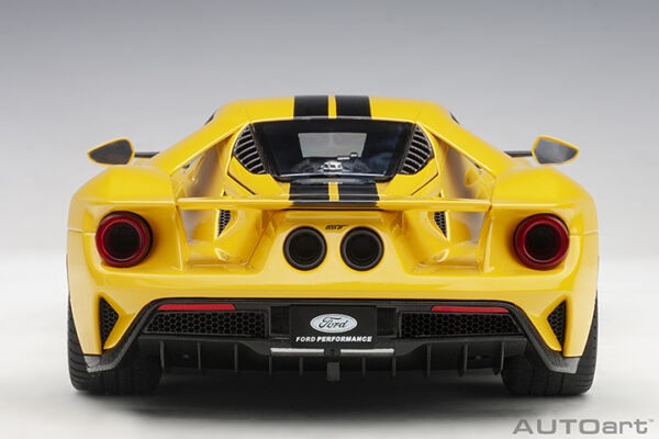 AUTOart Ford GT 2017 (triple yellow: black stripes) (composite