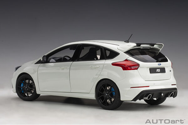 AUTOart Ford Focus RS 2016 (frozen white) (composite