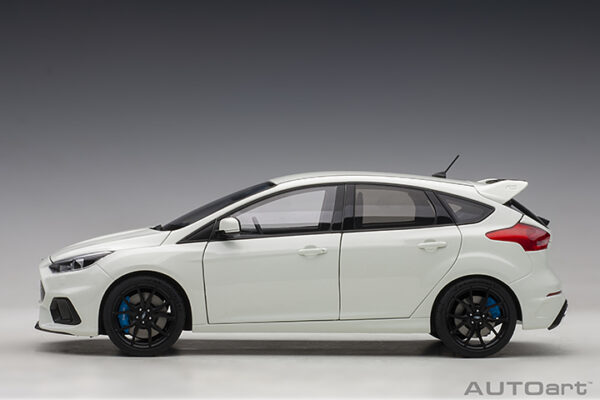 AUTOart Ford Focus RS 2016 (frozen white) (composite