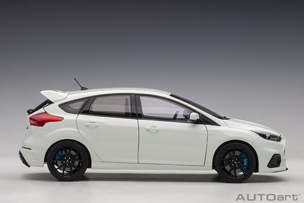 AUTOart Ford Focus RS 2016 (frozen white) (composite