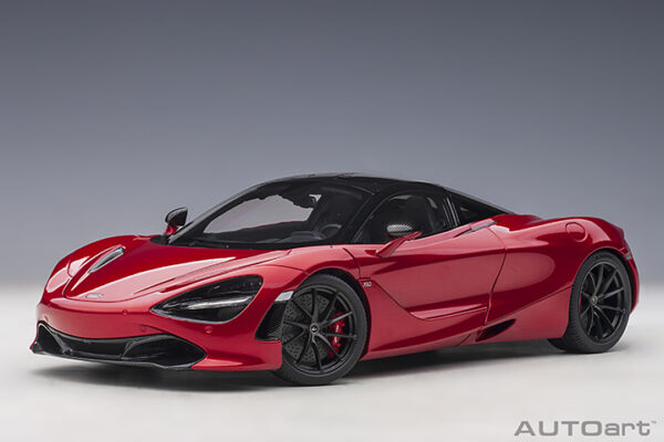 AUTOart McLaren 720S 2017 (memphis red:metallic red)