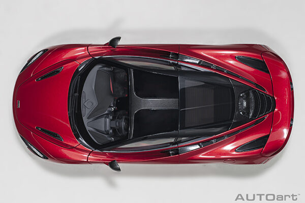 AUTOart McLaren 720S 2017 (memphis red:metallic red)