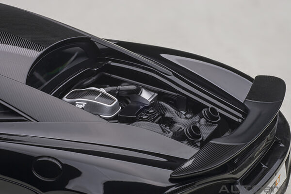 AUTOart McLaren 600LT 2019 (onyx black) (composite