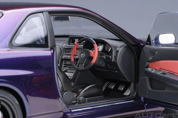 AUTOart Nissan Skyline GT-R(R34) NISMO Z-Tune (midnight purple) 2005