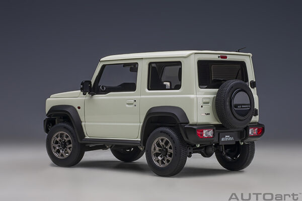 AUTOart Suzuki Jimny (JB74) SIERRA (pure white pearl)