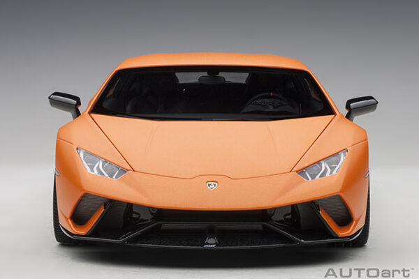 AUTOart Lamborghini Huracán Performante 2017 (arancio