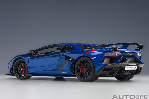 AUTOart Lamborghini Aventador SVJ 2019 (blu Nethuns : metallic blue)