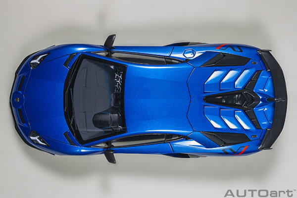 AUTOart Lamborghini Aventador SVJ 2019 (blu Nethuns : metallic blue)