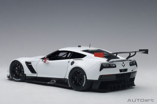 AUTOart Chevrolet C7.R Plain Body Version (white:red accents)