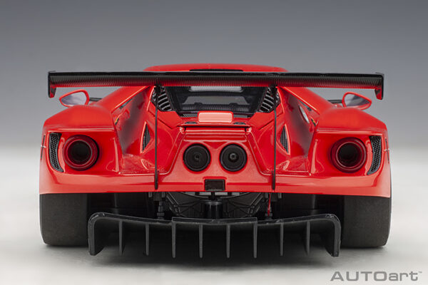 AUTOart Ford GT LM Plain Body Version 2018 (red)