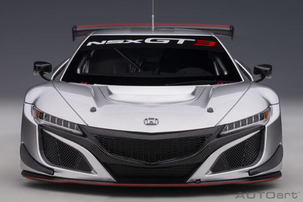 AUTOart HONDA NSX GT3 2018 (hyper silver)