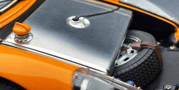 M 236 Porsche904 Orange Detail 8240