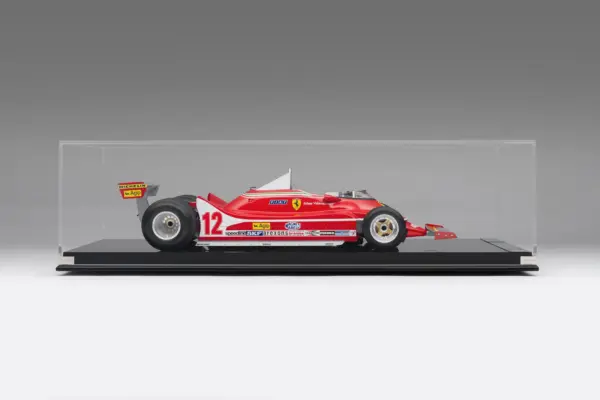 M0015 105 Ferrari 312 T4 Indianapolis 1978 1.8 Scale Villenueve In Case 4000x2677 crop center scaled