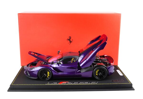 BBR Ferrari LaFerrari 2012 open diecast - SPECIAL PACK Purple Dubai