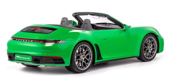 Porsche 911 (992) Carrera 4S Cabriolet - 2020 - phytongrün 1:8 – Bild 2