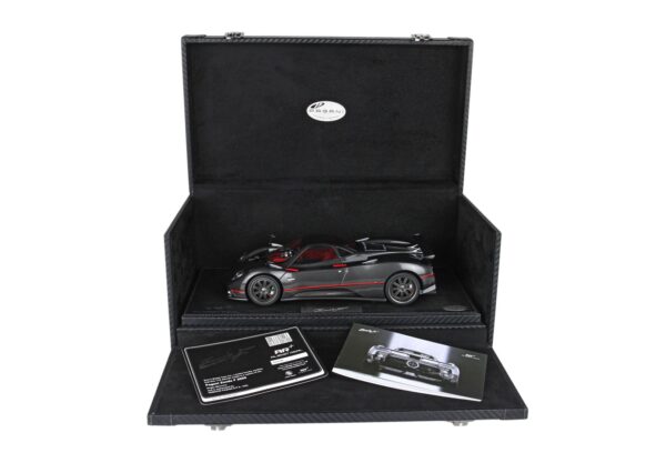 BBR Pagani Zonda F diecast full open Gloss carbon Black with red stripe - SPECIAL PACK – Bild 2