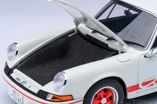 AUTOart Porsche 911 Carrera 2.7 RS “THE CIRCUIT WOLF” – Bild 10